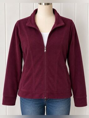 Size XL- Royal Robbins pullover in maroon- great condition